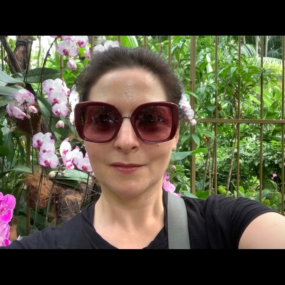 Meet your Posher, Sarah